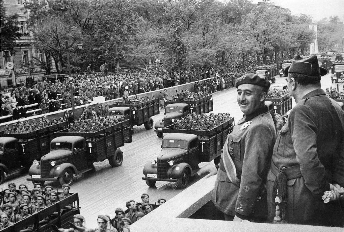 Foto mostra o ditador francisco franco