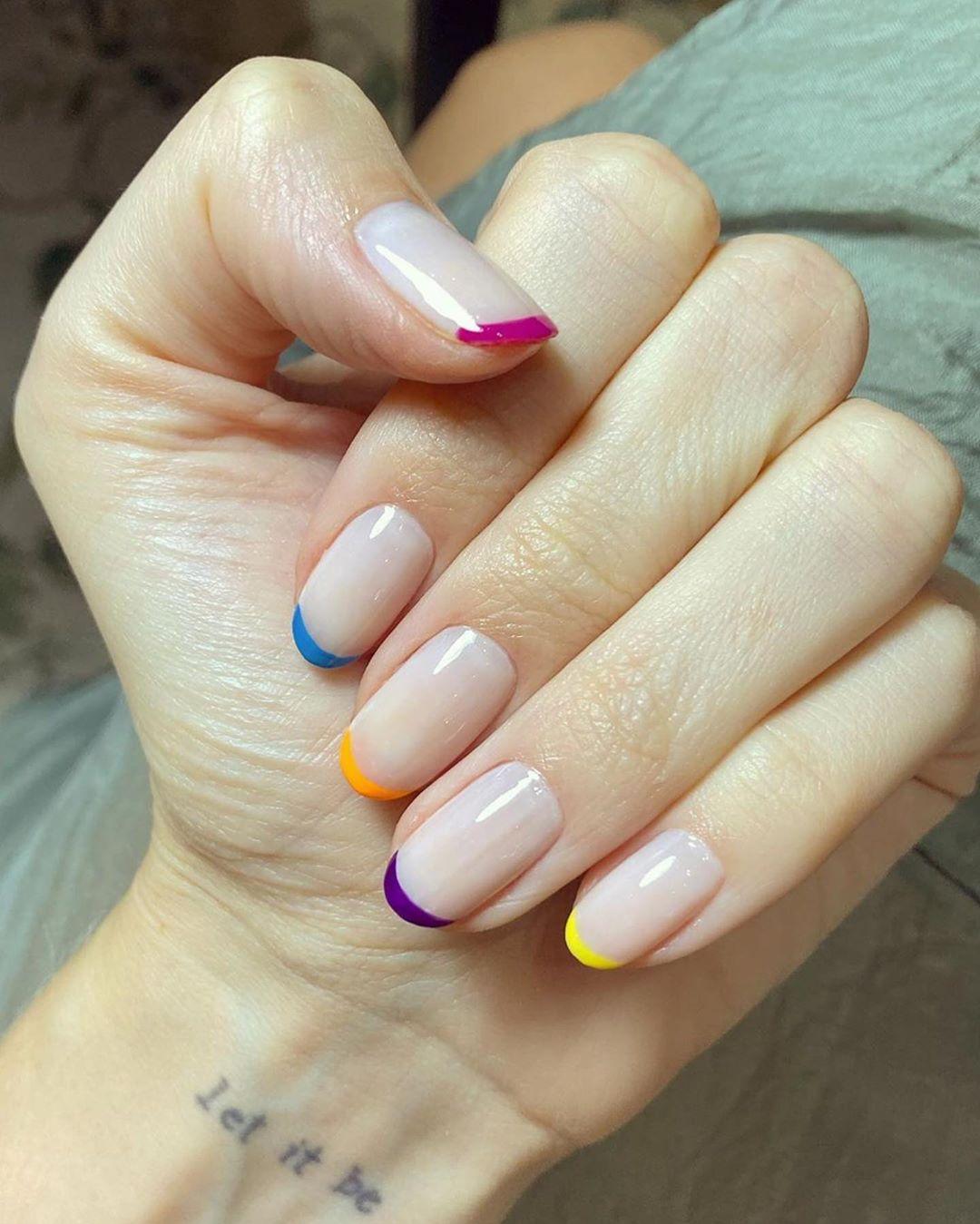 Nail art da julia faria (foto: @juliafaria/instagram/reprodução)