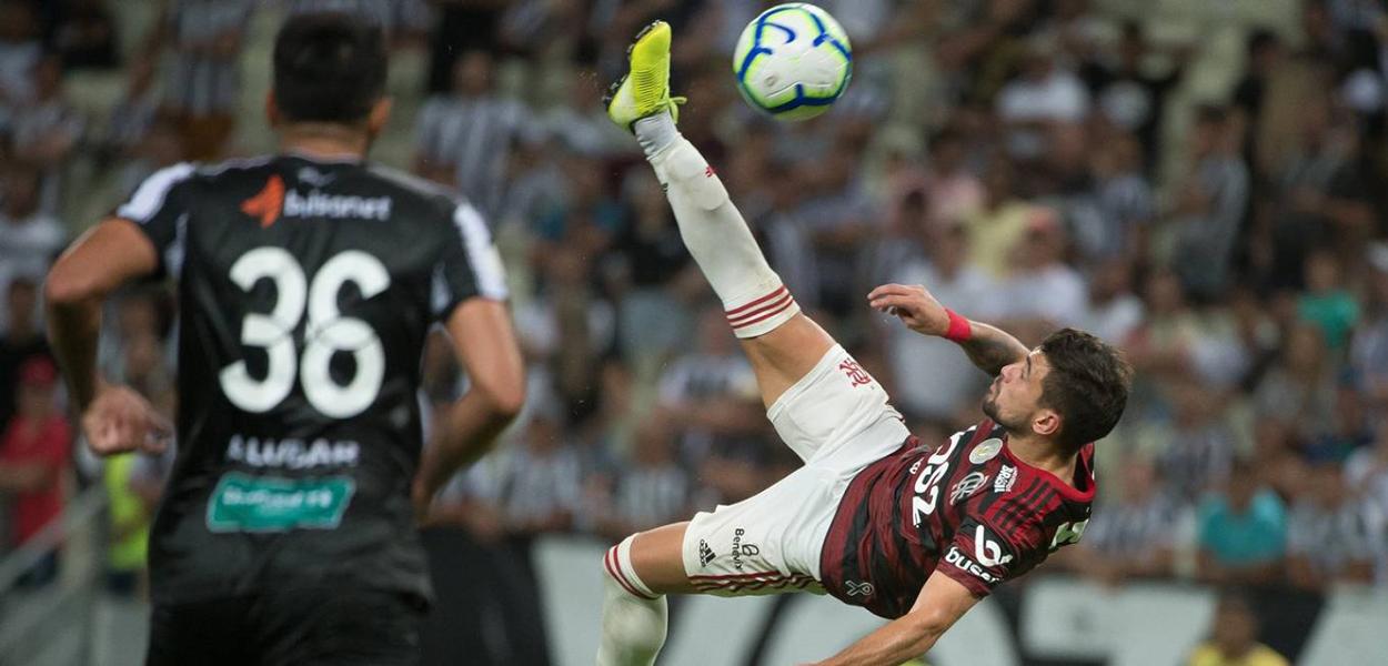 Três brasileiros concorrem ao prêmio de melhor jogador de futsal do mundo;  veja lista