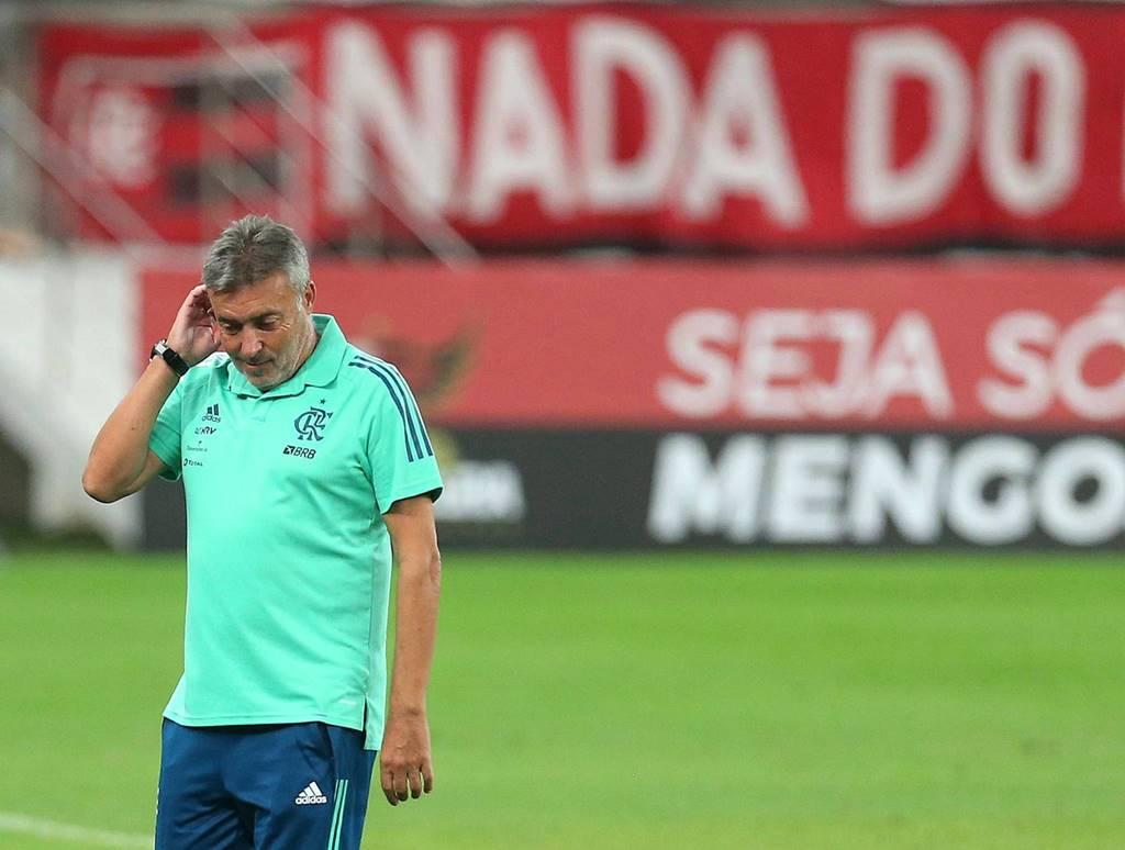 Técnico do flamengo, torrent, é demitido do cargo