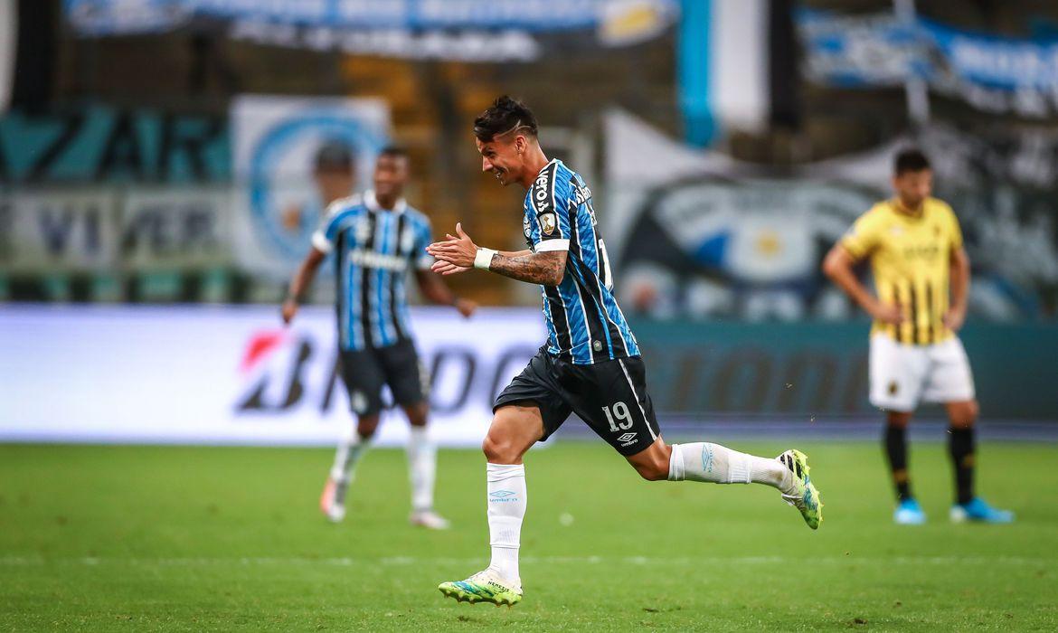 Grêmio divide suas atenções entre brasileiro e copa do brasil