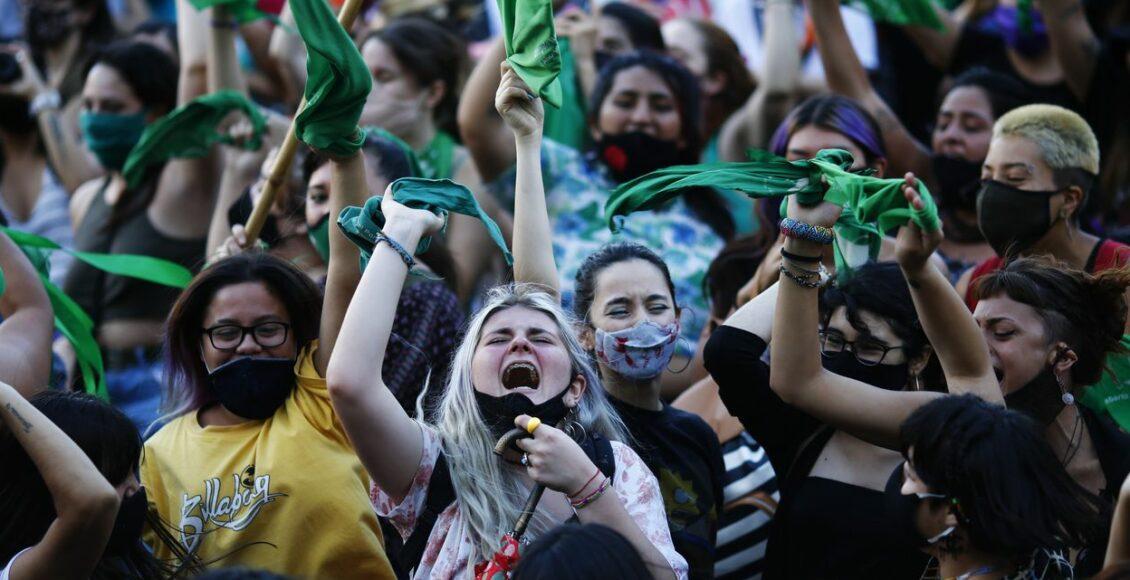 Argentina legaliza aborto