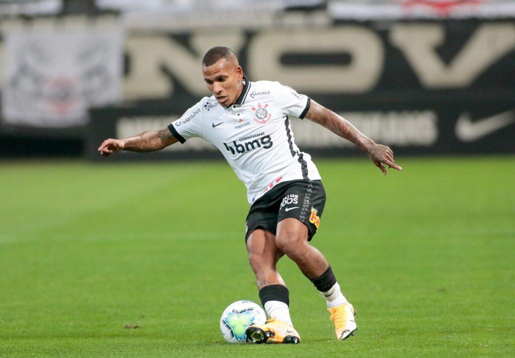 Imagem mostra jogador do corinthians, otero.