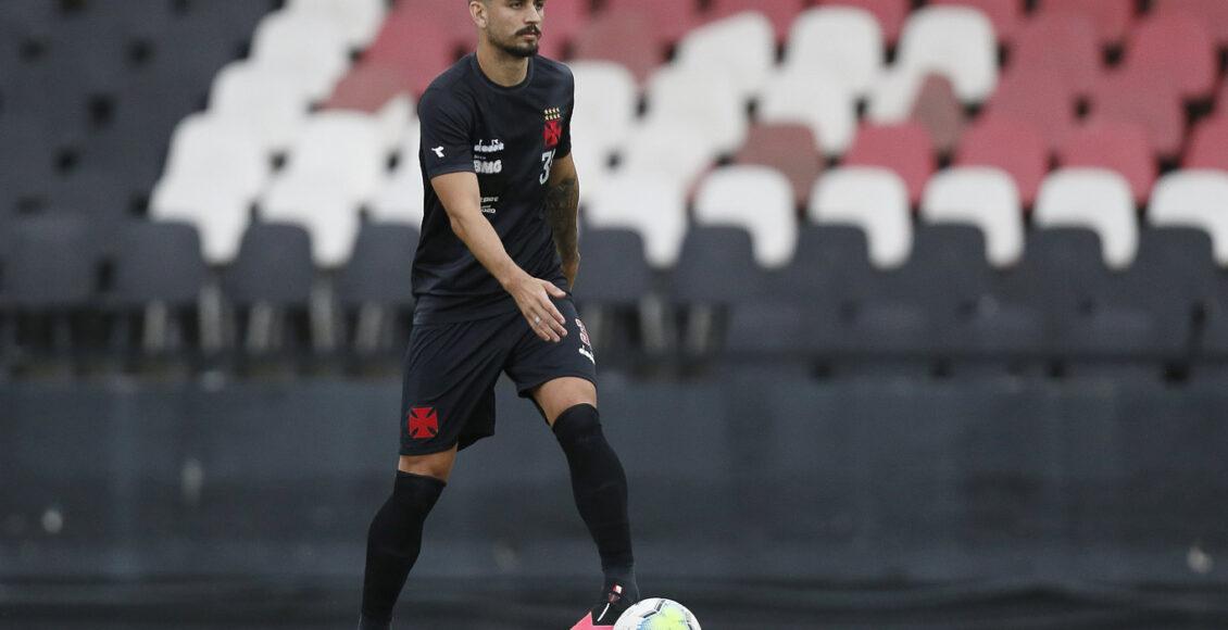 Após cirurgia, Ricardo Graça deve voltar a treinar no Vasco daqui 15 dias