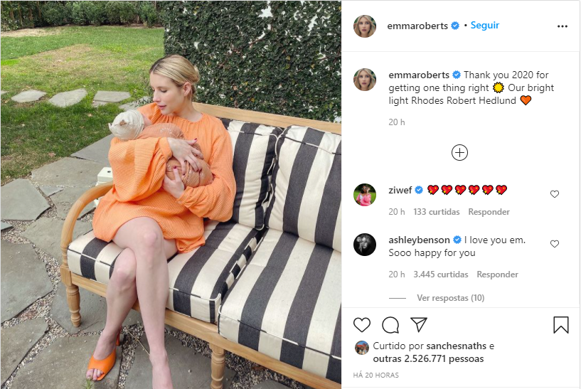 Imagem mostra atriz emma roberts e seu primeiro bebê em matéria sobre seu primeiro filho