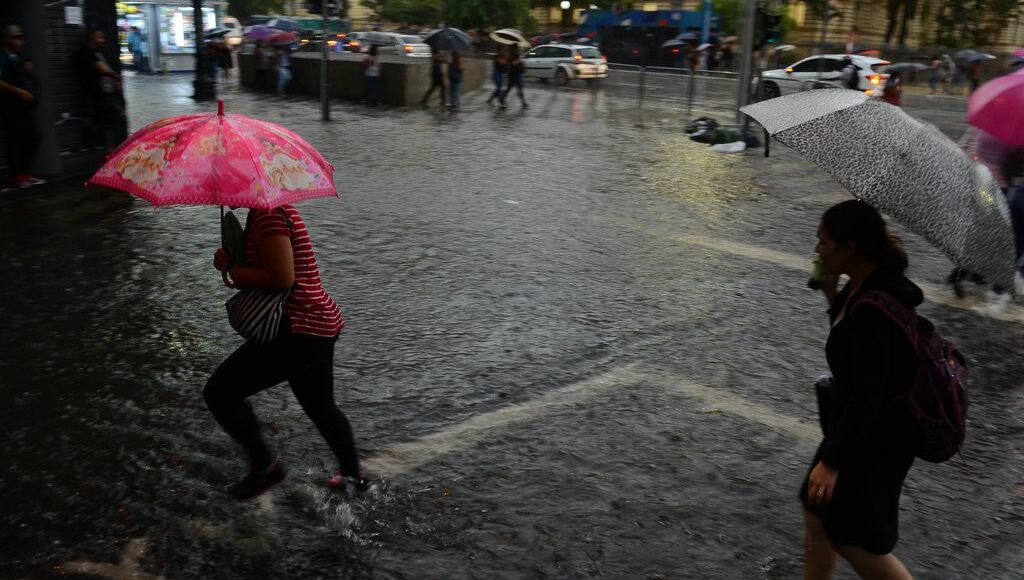 Imagem mostra chuva em São Paulo