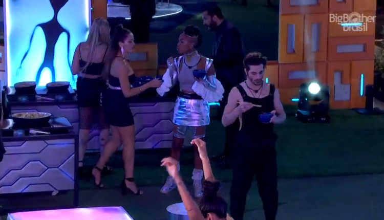 Festa da líder karol conká no bbb21