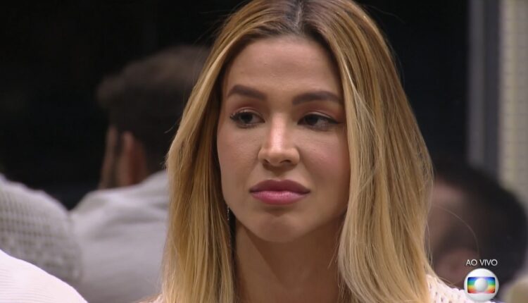 Imagem mostra kerline, eliminada do bbb21