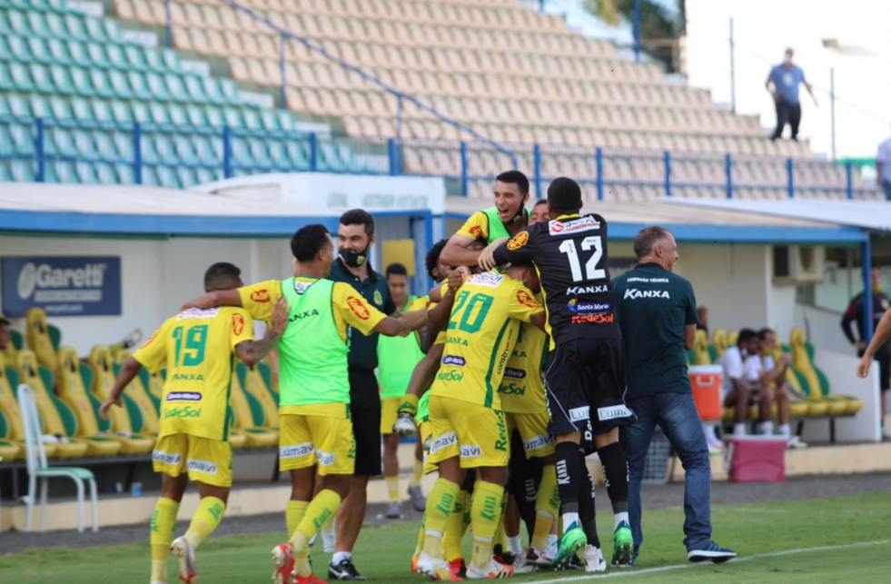 Clube paulista só precisa de um empate para ficar com o troféu