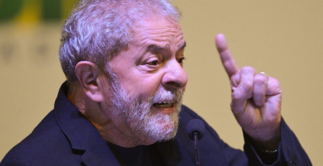 Imagem mostra o ex-presidente Luiz Inácio Lula da Silva, candidato do PT. Lula comenta sobre ser candidato em 2022 em recente entrevista