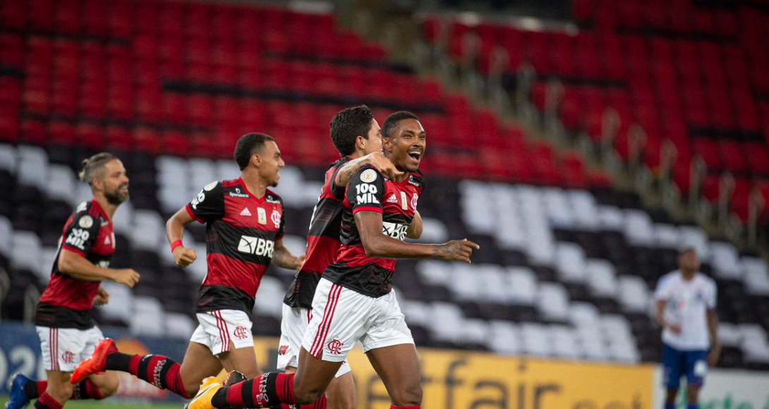 Veja as imagens da nova camisa do Flamengo para a temporada