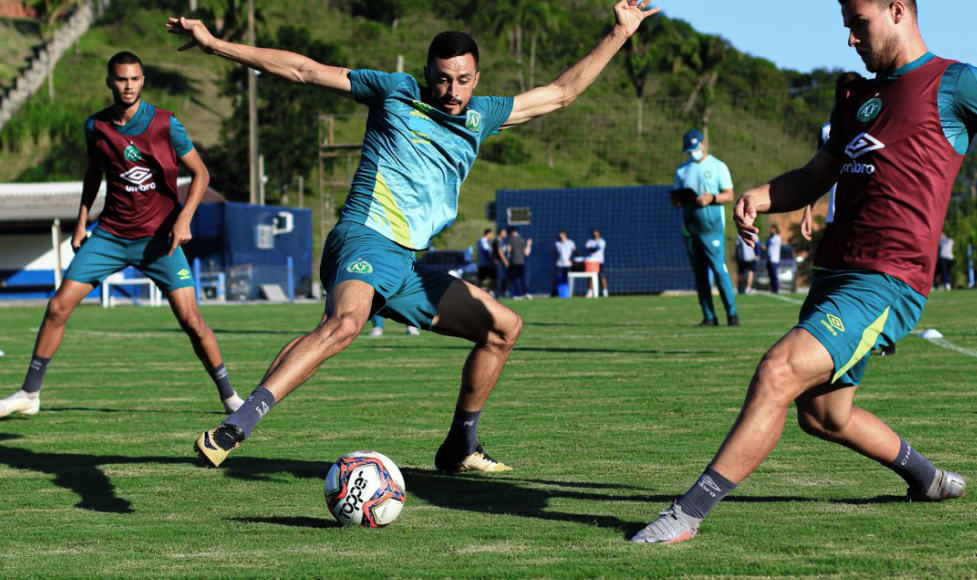 Veja onde assistir o confronto entre Criciúma e Chapecoense no Campeonato Catarinense