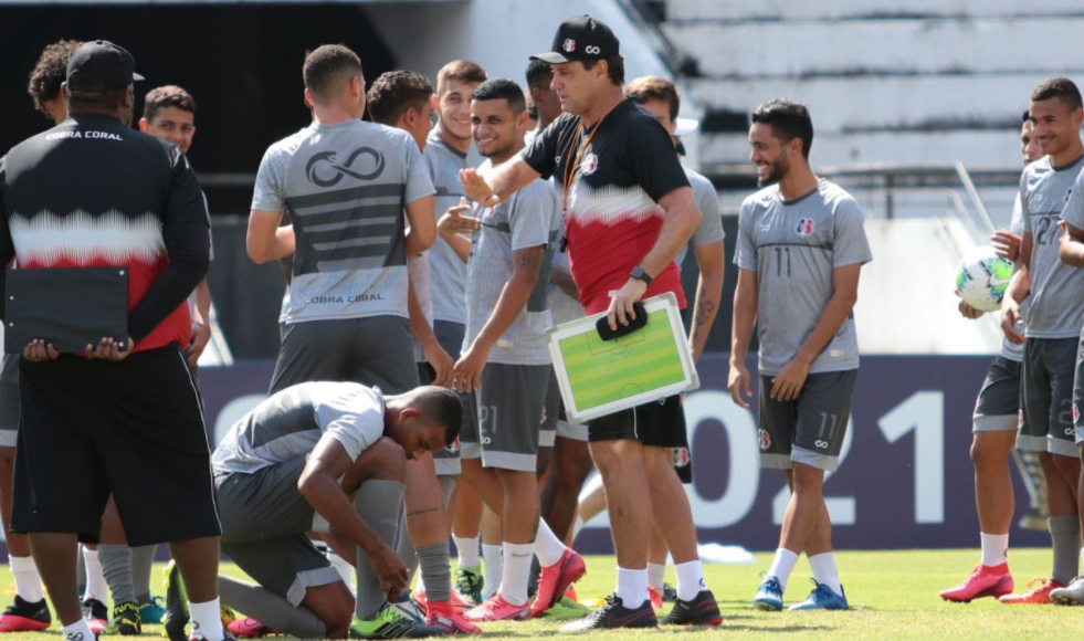 Veja onde assistir e escalações do jogo entre Ypiranga e Santa Cruz