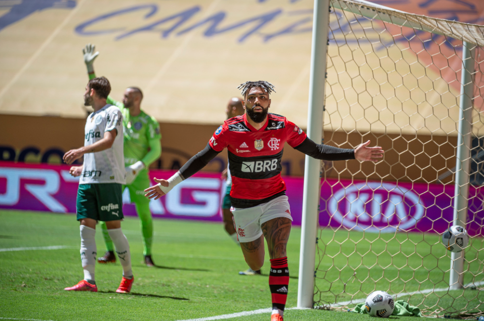 Flamengo venceu a supercopa diante do palmeiras, dentro do mané garrincha