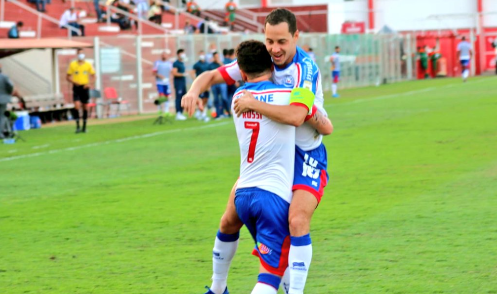 Veja onde assistir jogo do RB Bragantino e Bahia, hoje