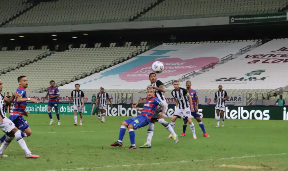 Confira como assistir ao vivo clássico entre Ceará e Fortaleza