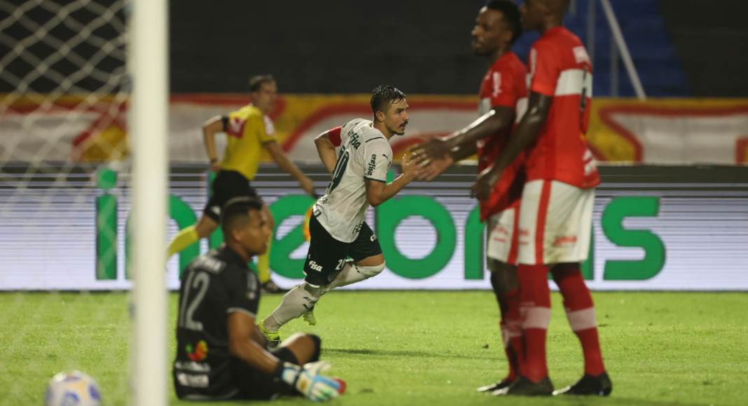 Saiba como assistir ao vivo jogo do Palmeiras e CRB, hoje