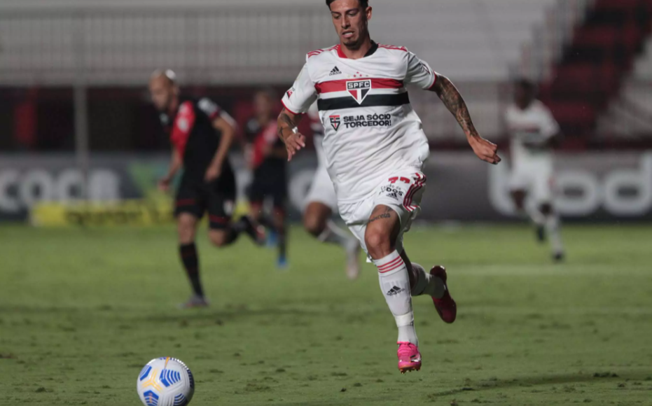 Emiliano Rigoni foi a última contratação do clube paulista para a temporada