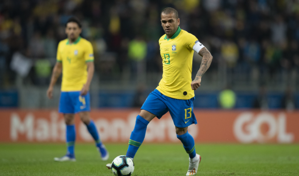 Daniel Alves está na lista da convocação da Seleção Olímpica