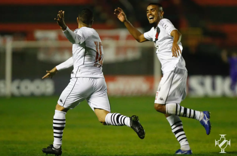 Torcida do vasco pede reforços e otero pode estar no radar