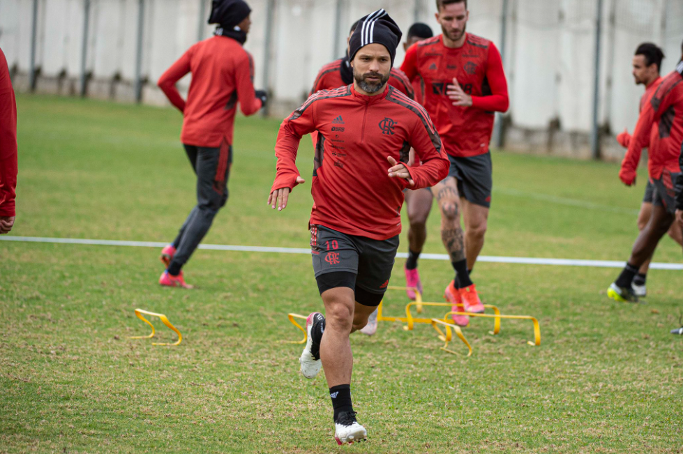 Time do flamengo encara o cuiabá, no dia 1, em jogo às 20h