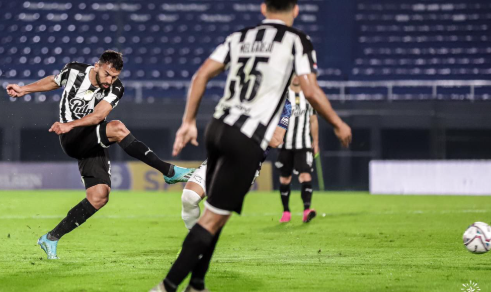 Confira onde assistir ao vivo jogo do Libertad x Junior Barranquilla