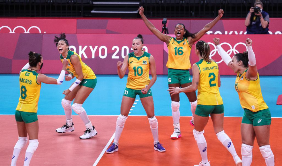 Confira onde assistir jogo do Brasil e Sérvia no vôlei feminino nas Olimpíadas