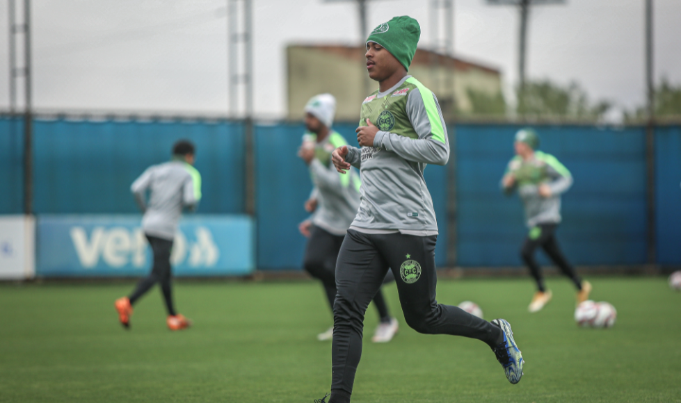 Veja onde assistir ao vivo jogo do Brasil de Pelotas x Coritiba hoje