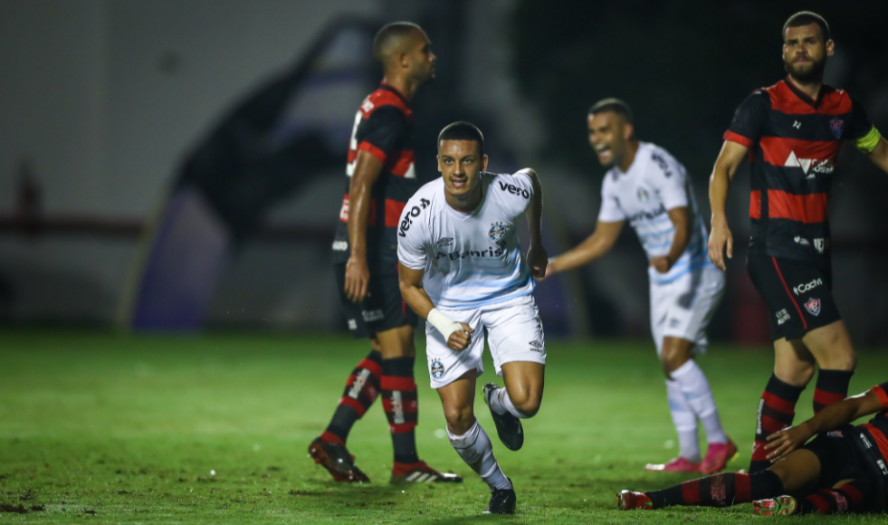 Confira onde assistir ao vivo jogo do Grêmio x Vitória hoje