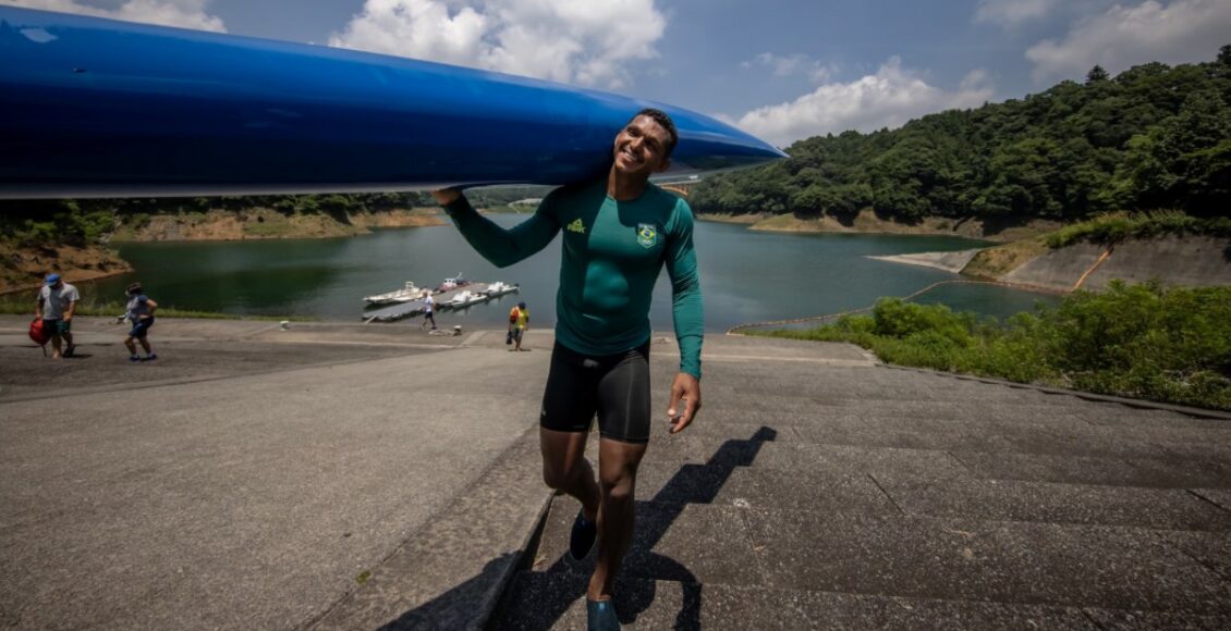 Isaquias Queiroz na canoagem das Olimpíadas