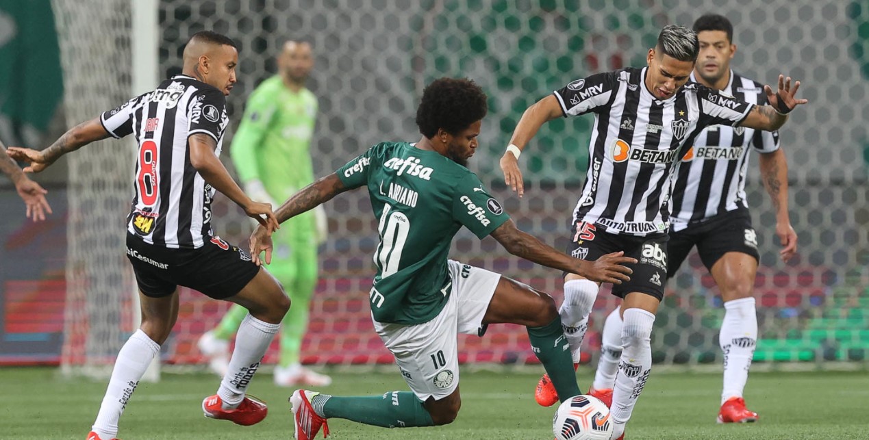 quanto tá o jogo do palmeiras e atlético