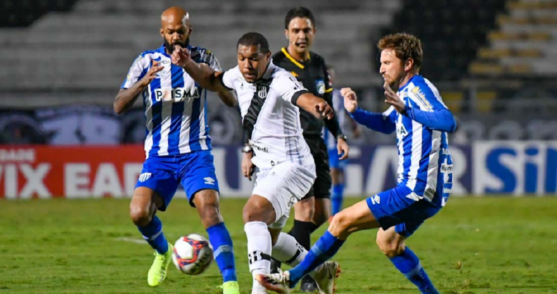 Torcedor pode assistir Avaí x Ponte Preta ao vivo na tv fechada