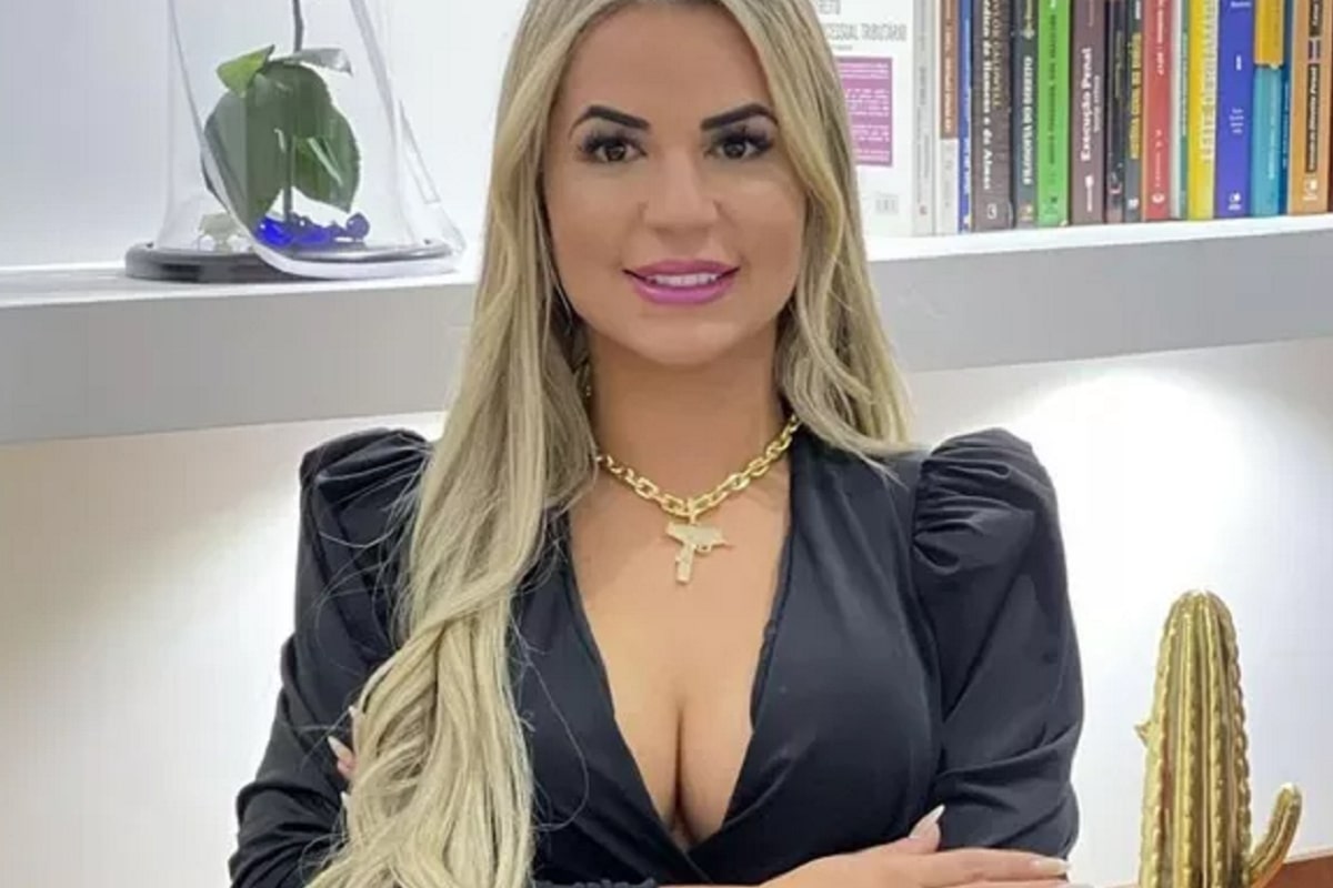 Deolane bezerra