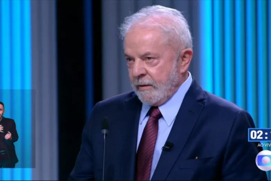 lula usa tornozeleira