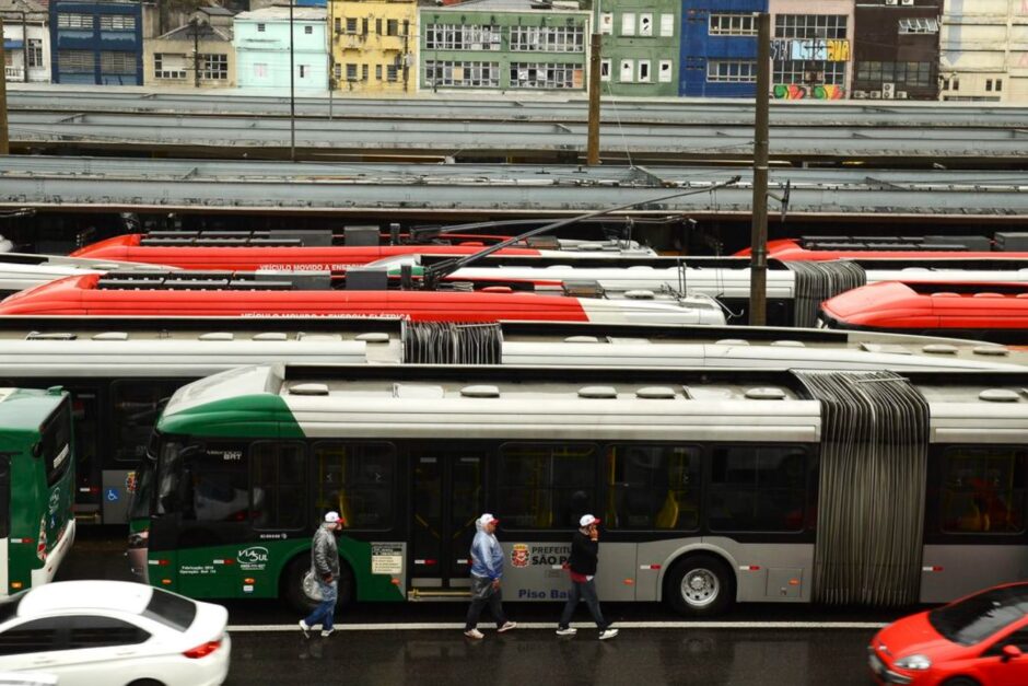 Imagem mostra Rodízio de placas em São Paulo está suspenso no feriado de 12 de outubro