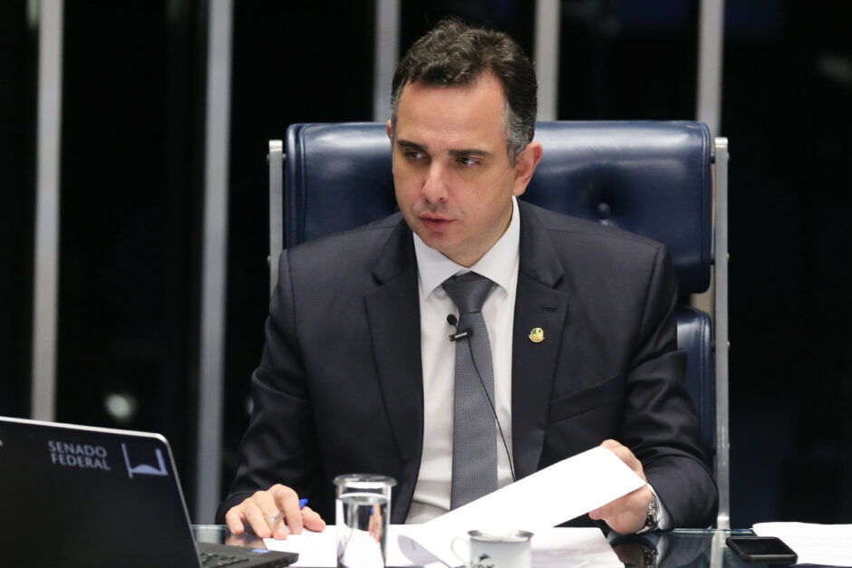 Pacheco é quem foi eleito Presidente do Senado