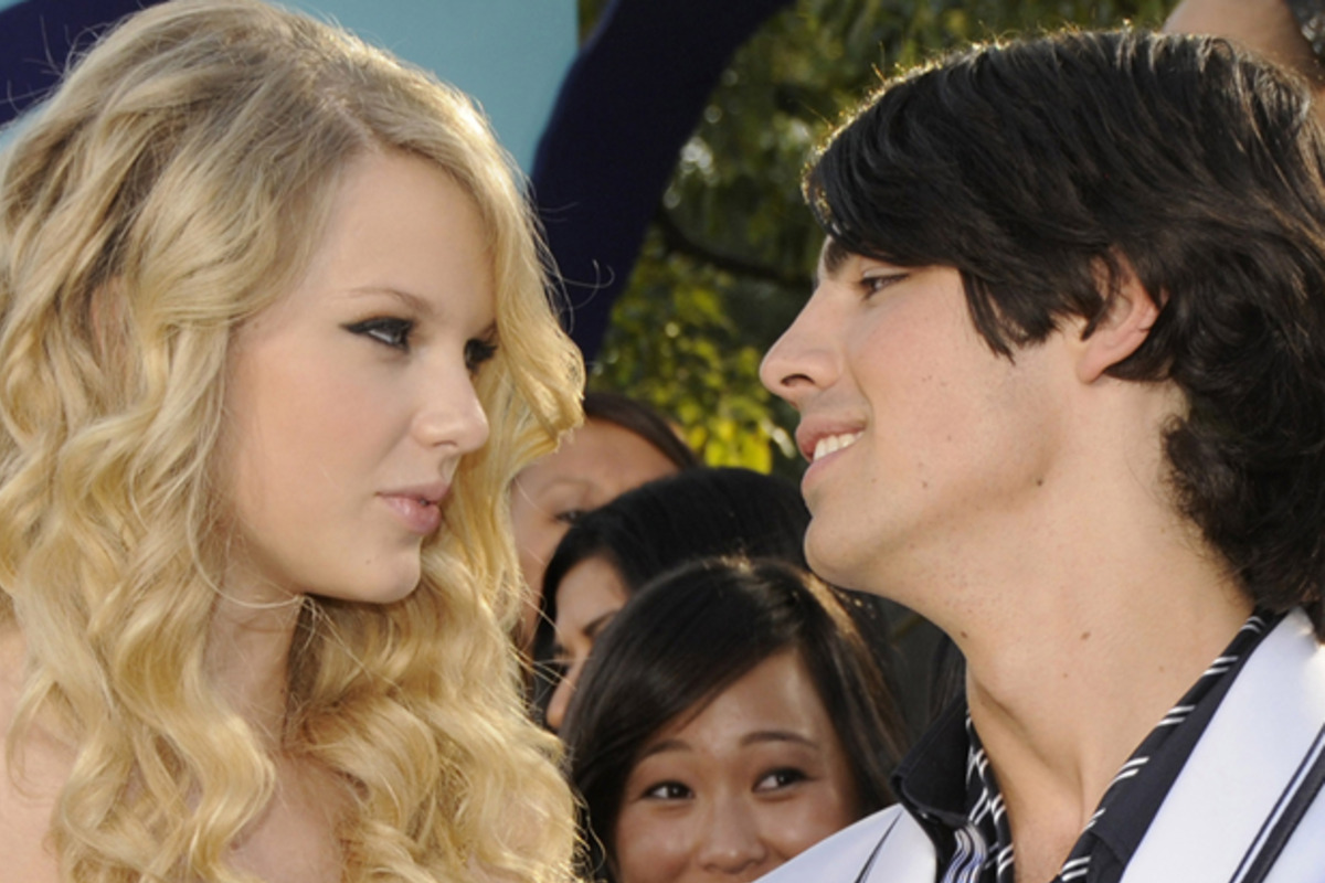 Joe jonas é um dos ex-namorados de taylor swift