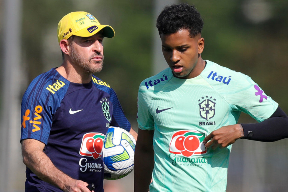 Quem é o técnico da seleção brasileira hoje em 2023