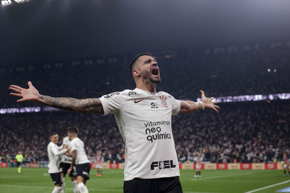 Por que Corinthians x Vasco vai ser com portões fechados no Brasileirão