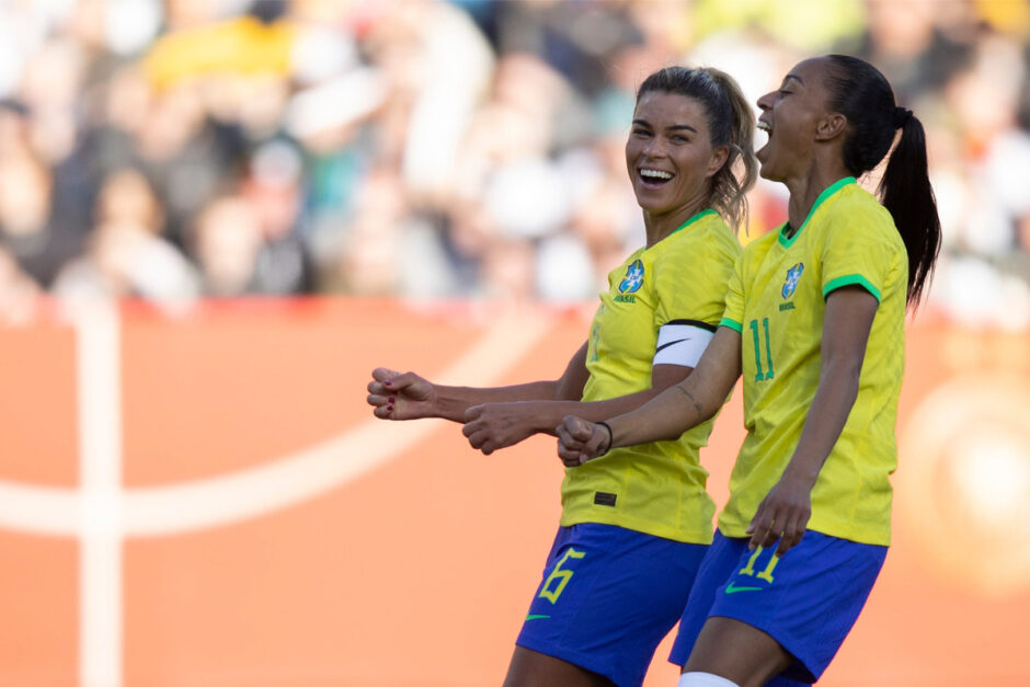 onde vai passar o jogo do Brasil feminino de graça