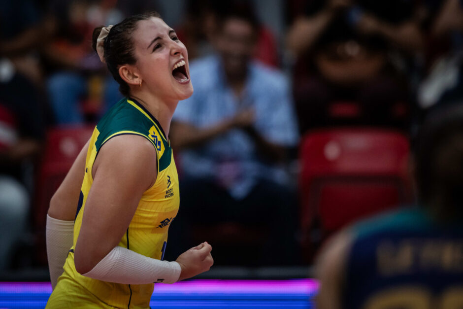 Tem jogo de vôlei feminino hoje