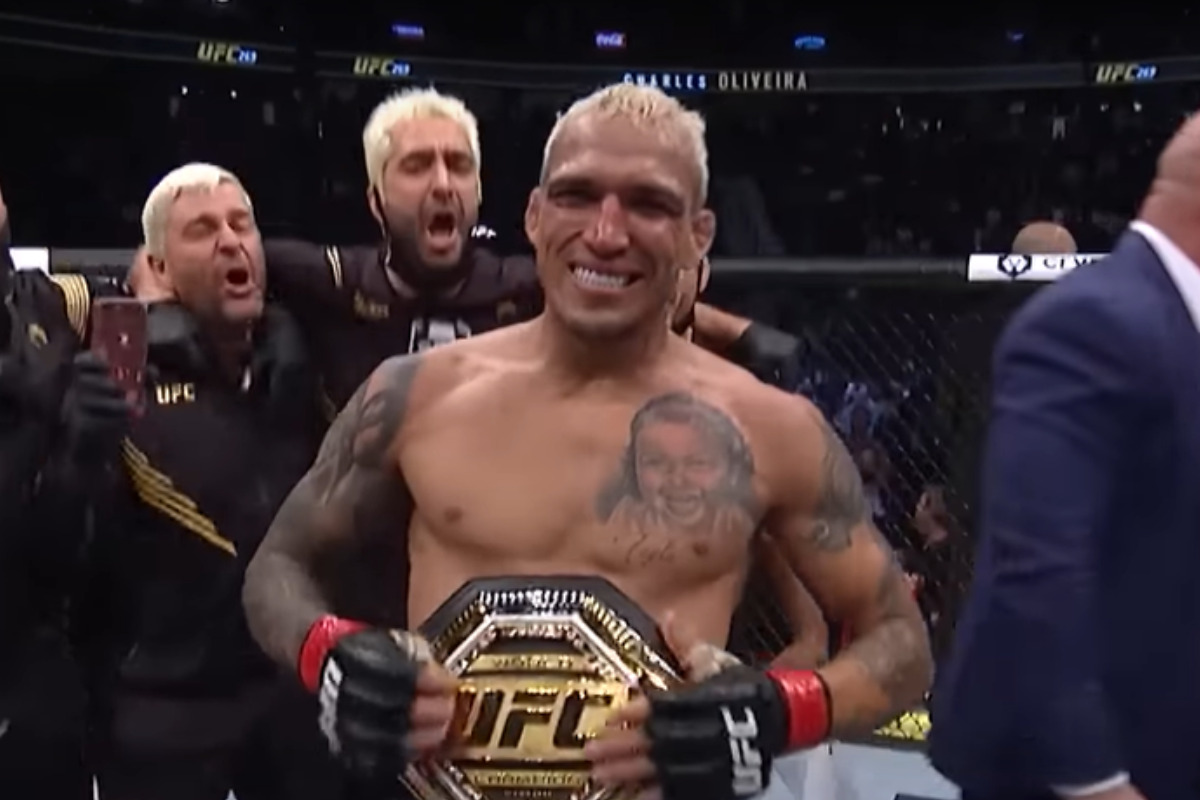 Próxima luta de charles do bronx no ufc vai ser em outubro de 2023