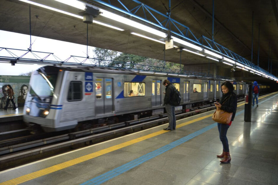 que horas acaba a greve do metrô de SP