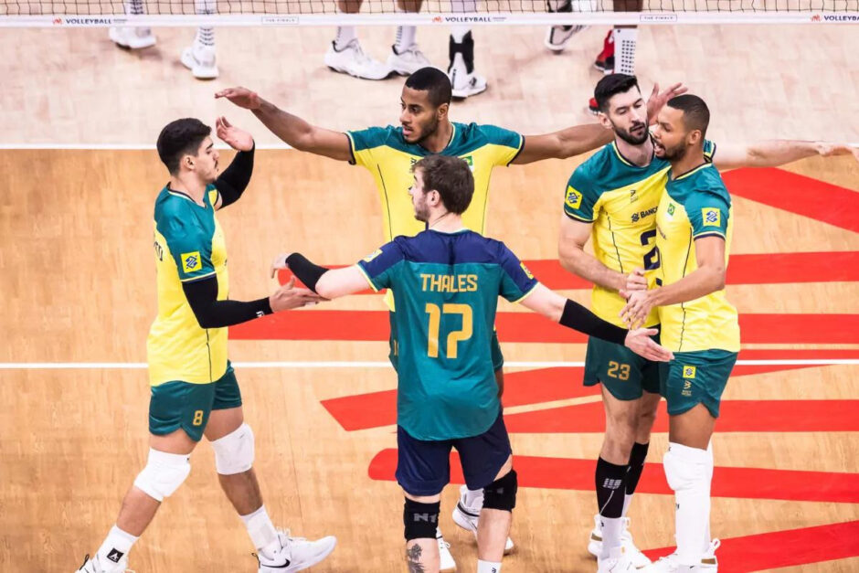 Jogo do Brasil de vôlei masculino contra a Alemanha