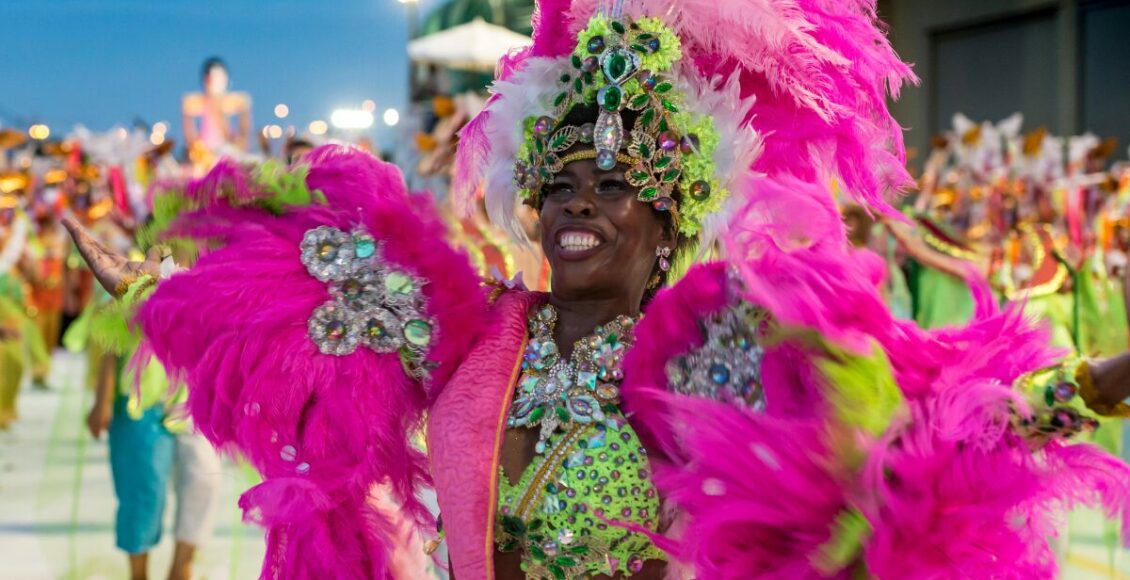 desfile Carnaval 2024 em SP