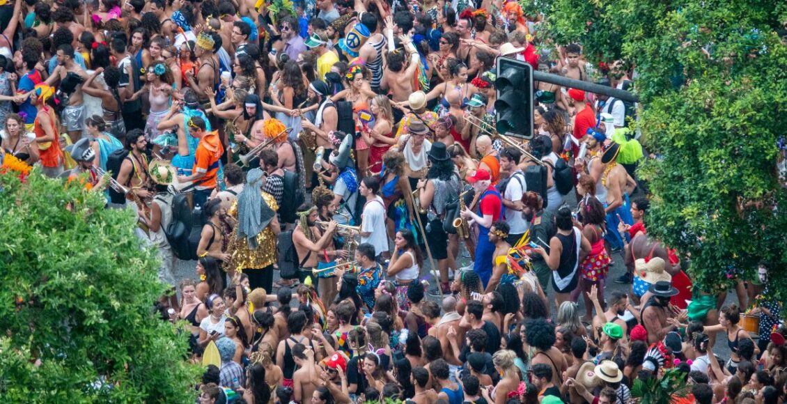 sexta de carnaval é feriado, bloco de rua