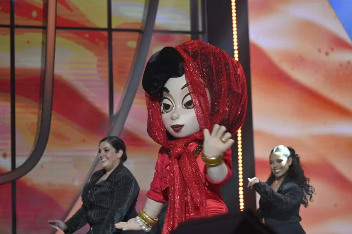 Quem saiu do Masked Singer hoje